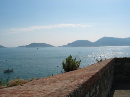 Matrimonio Castello Lerici Morgana Andrea abito sposa azzurro Juliet